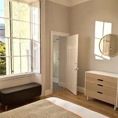 Park View Ground Floor 1 Bed Apt Bath Exterior photo